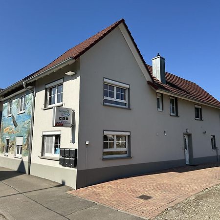 Gaestehaus Am Bach 鲁斯特 外观 照片