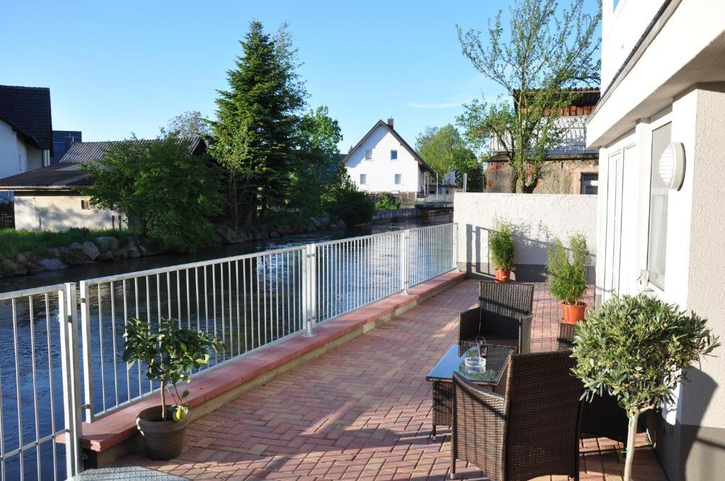 Gaestehaus Am Bach 鲁斯特 外观 照片