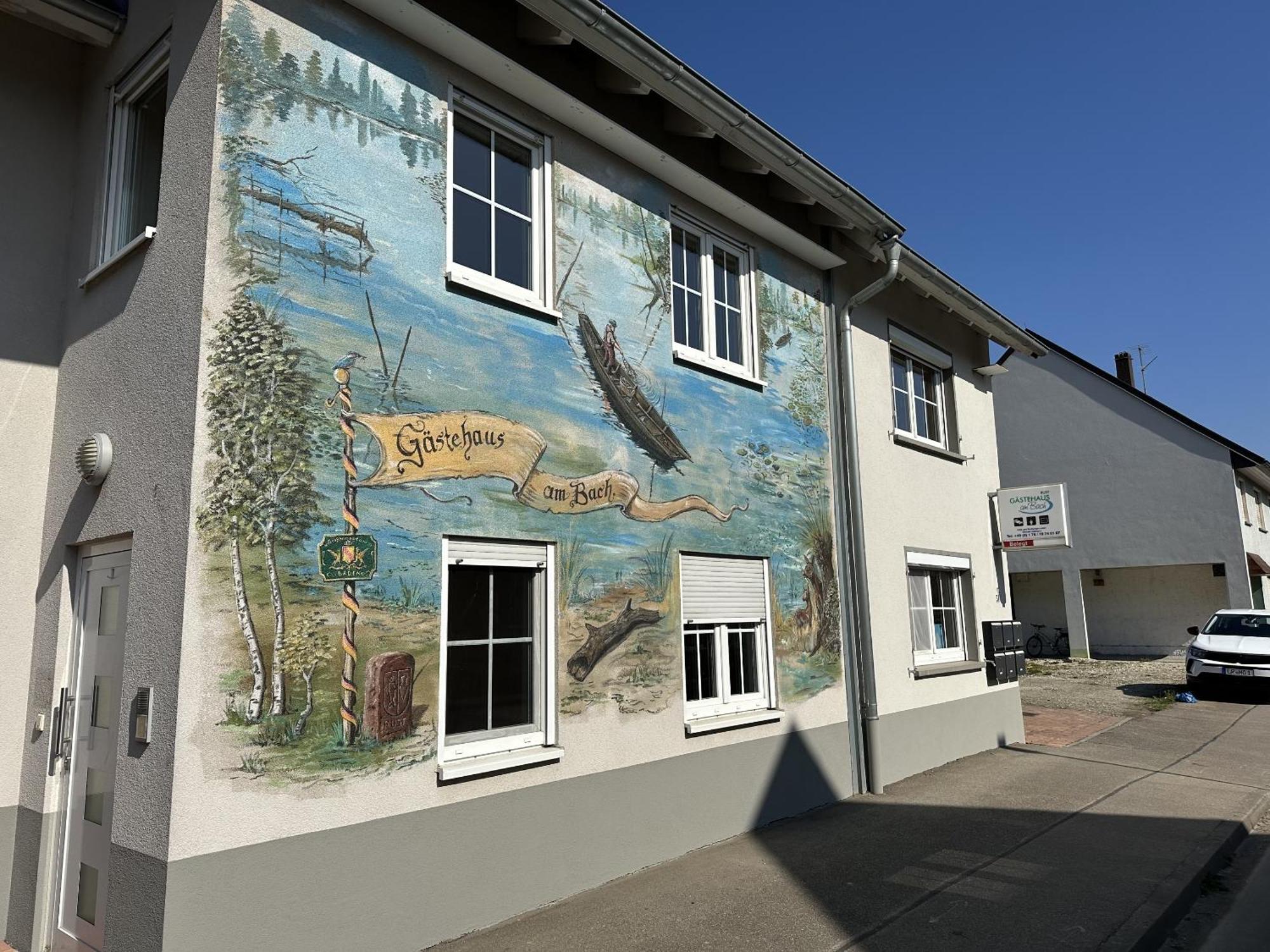 Gaestehaus Am Bach 鲁斯特 外观 照片