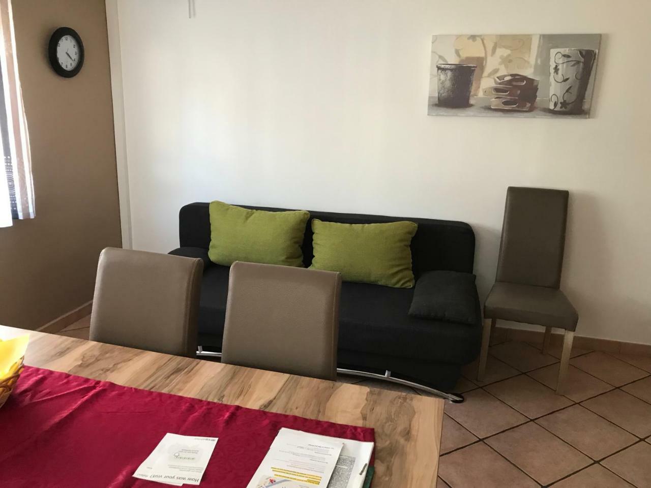 Gaestehaus Am Bach 鲁斯特 外观 照片