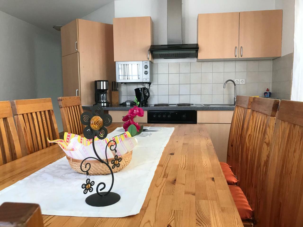 Gaestehaus Am Bach 鲁斯特 外观 照片